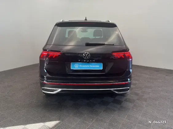 VOLKSWAGEN TIGUAN II - voiture d'occasion - Photo 6