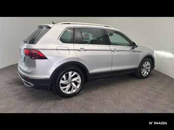 VOLKSWAGEN TIGUAN II - voiture d'occasion - Photo 5