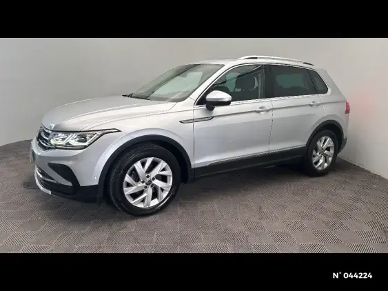 VOLKSWAGEN TIGUAN II - voiture d'occasion - Photo 2
