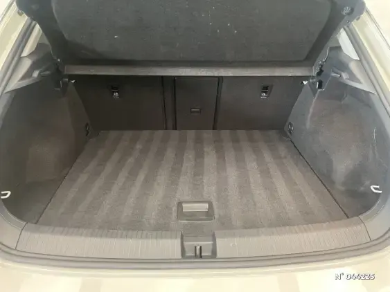 VOLKSWAGEN T-ROC - voiture d'occasion - Photo 7