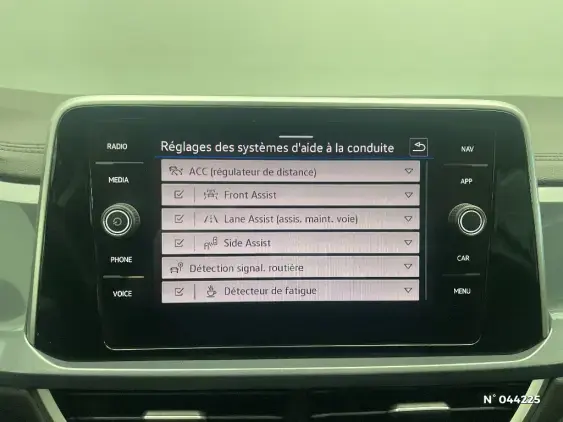 VOLKSWAGEN T-ROC - voiture d'occasion - Photo 35