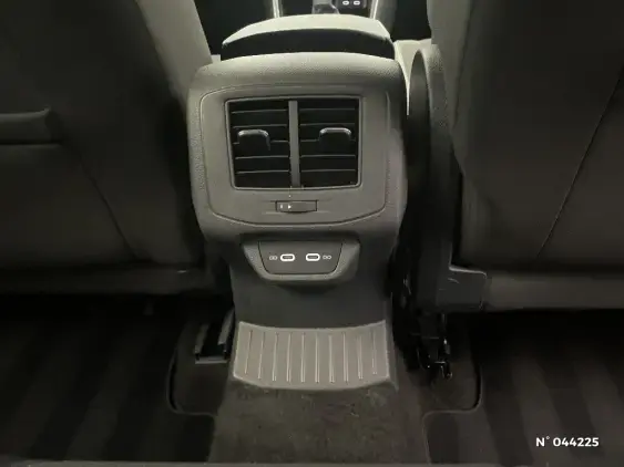 VOLKSWAGEN T-ROC - voiture d'occasion - Photo 25