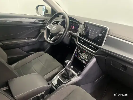 VOLKSWAGEN T-ROC - voiture d'occasion - Photo 10