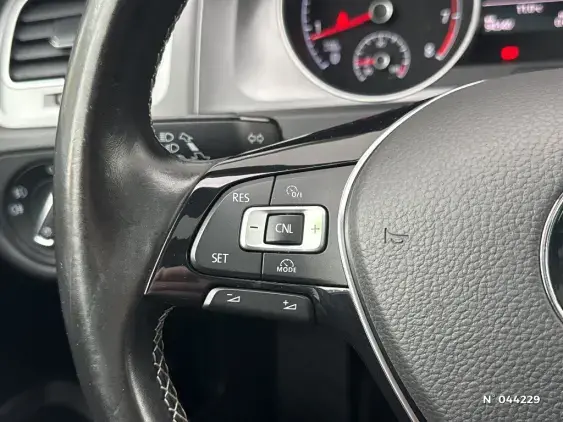 VOLKSWAGEN GOLF VII - voiture d'occasion - Photo 25