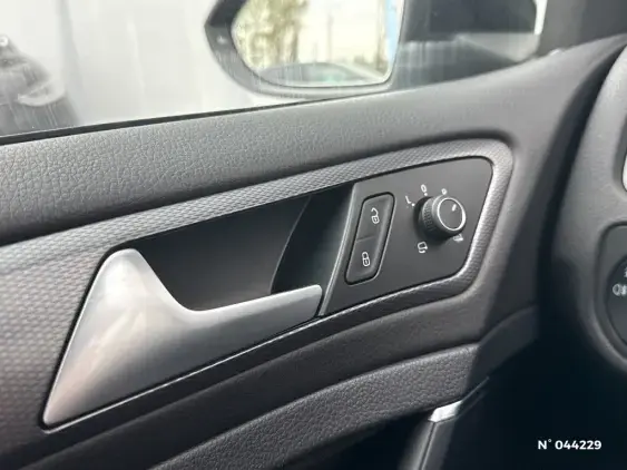 VOLKSWAGEN GOLF VII - voiture d'occasion - Photo 28