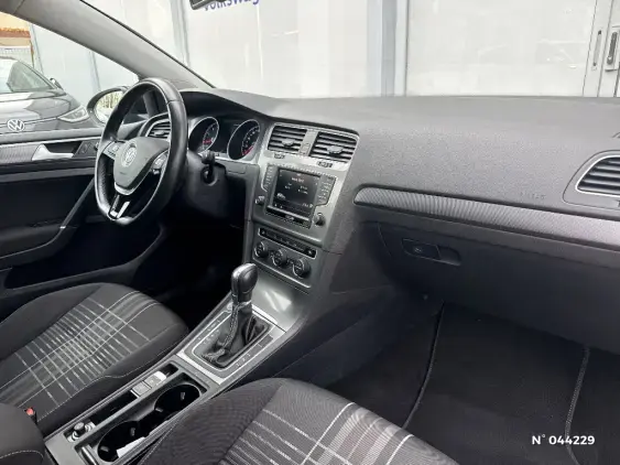 VOLKSWAGEN GOLF VII - voiture d'occasion - Photo 10