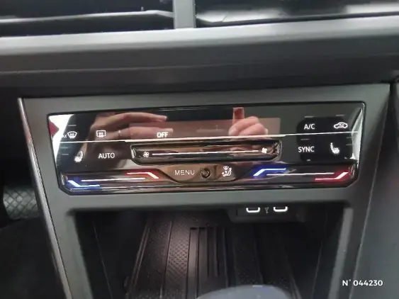 VOLKSWAGEN POLO VI - voiture d'occasion - Photo 26