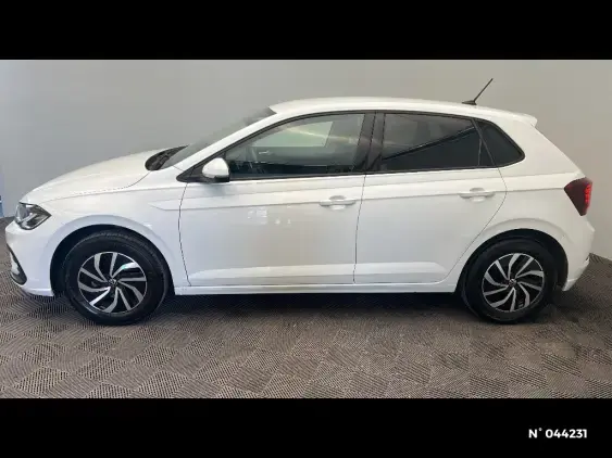 VOLKSWAGEN POLO VI - voiture d'occasion - Photo 2