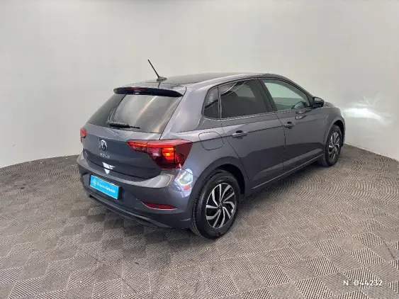 VOLKSWAGEN POLO VI - voiture d'occasion - Photo 4