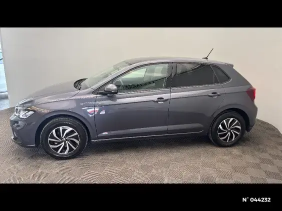 VOLKSWAGEN POLO VI - voiture d'occasion - Photo 2