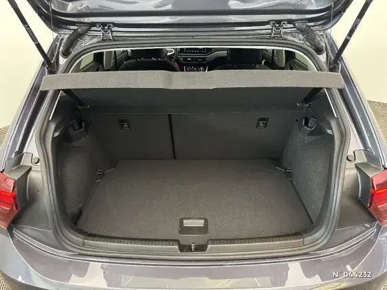 VOLKSWAGEN POLO VI - voiture d'occasion - Photo 7