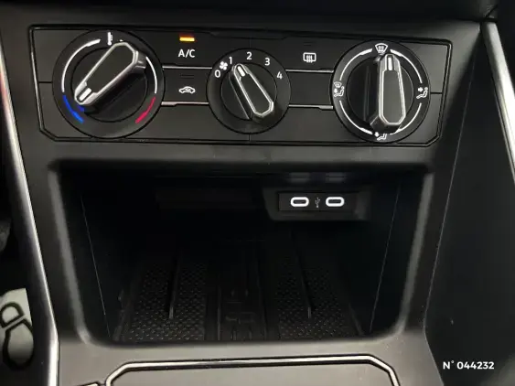 VOLKSWAGEN POLO VI - voiture d'occasion - Photo 30