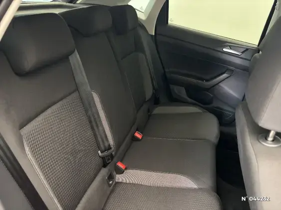 VOLKSWAGEN POLO VI - voiture d'occasion - Photo 11