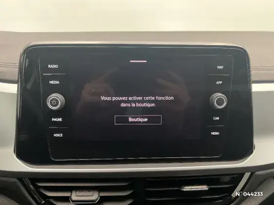 VOLKSWAGEN T-ROC - voiture d'occasion - Photo 32