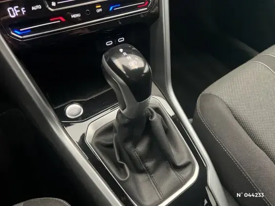 VOLKSWAGEN T-ROC - voiture d'occasion - Photo 28