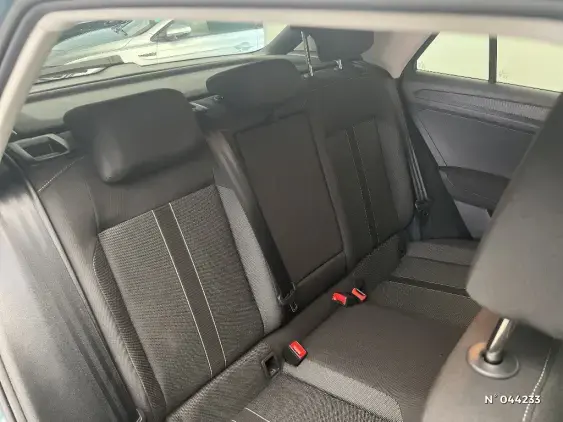 VOLKSWAGEN T-ROC - voiture d'occasion - Photo 11