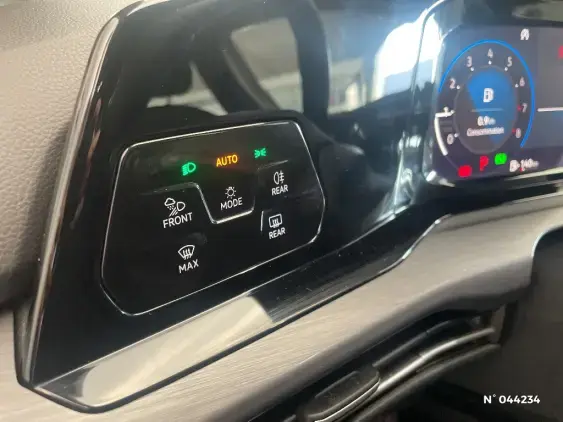 VOLKSWAGEN GOLF VIII - voiture d'occasion - Photo 27