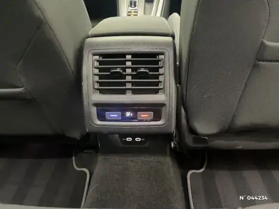 VOLKSWAGEN GOLF VIII - voiture d'occasion - Photo 23