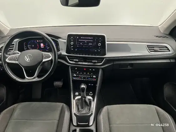 VOLKSWAGEN T-ROC - voiture d'occasion - Photo 9