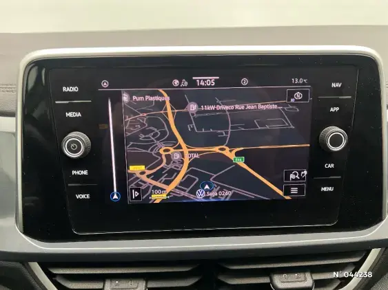 VOLKSWAGEN T-ROC - voiture d'occasion - Photo 32