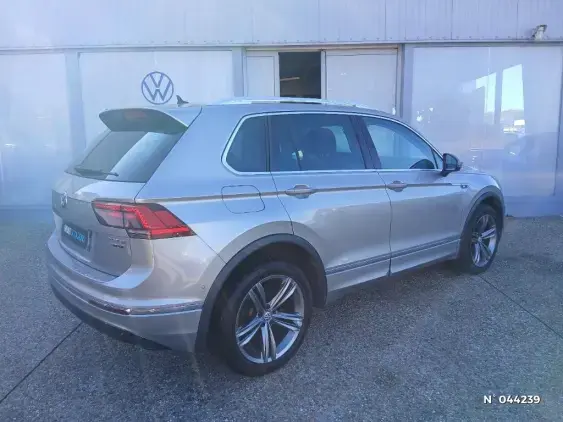 VOLKSWAGEN TIGUAN II - voiture d'occasion - Photo 4