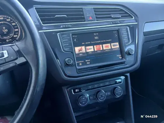 VOLKSWAGEN TIGUAN II - voiture d'occasion - Photo 13