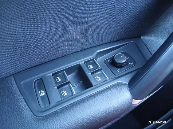 VOLKSWAGEN TIGUAN II - voiture d'occasion - Photo 15