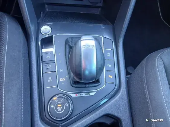 VOLKSWAGEN TIGUAN II - voiture d'occasion - Photo 26