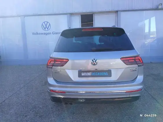 VOLKSWAGEN TIGUAN II - voiture d'occasion - Photo 6