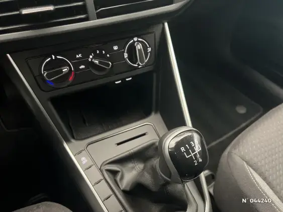 VOLKSWAGEN POLO VI - voiture d'occasion - Photo 29