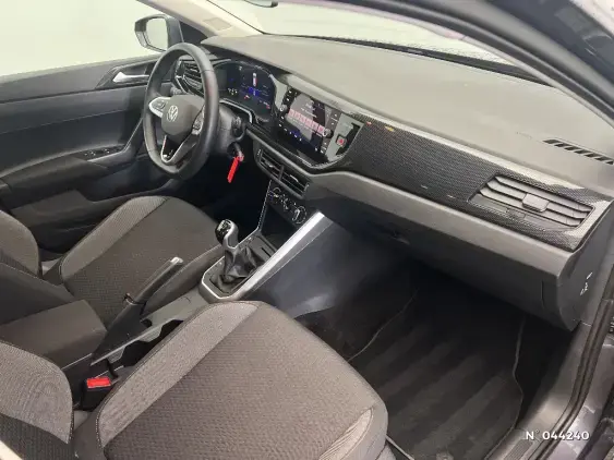 VOLKSWAGEN POLO VI - voiture d'occasion - Photo 10