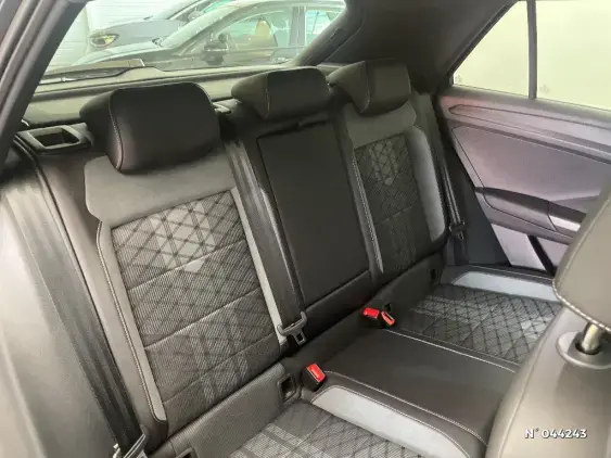 VOLKSWAGEN T-ROC - voiture d'occasion - Photo 11