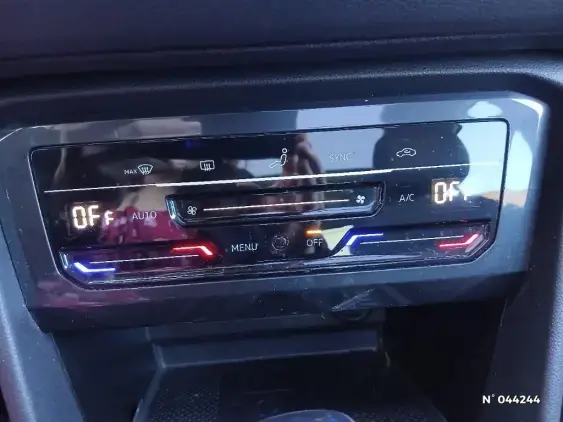 VOLKSWAGEN TIGUAN II - voiture d'occasion - Photo 27