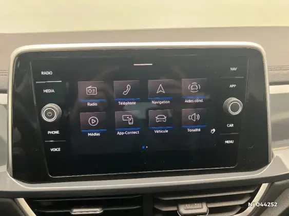 VOLKSWAGEN T-ROC - voiture d'occasion - Photo 13