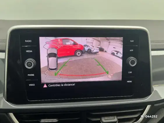 VOLKSWAGEN T-ROC - voiture d'occasion - Photo 14
