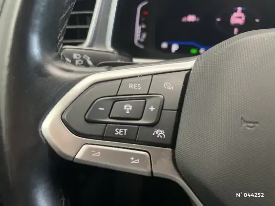 VOLKSWAGEN T-ROC - voiture d'occasion - Photo 26