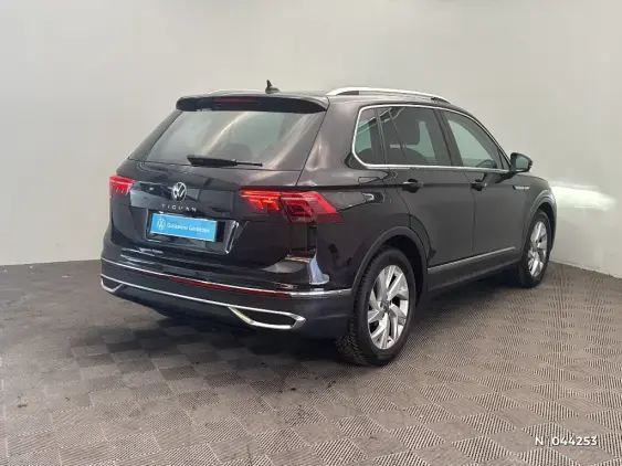 VOLKSWAGEN TIGUAN II - voiture d'occasion - Photo 4