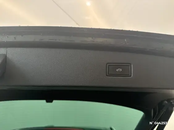 VOLKSWAGEN TIGUAN II - voiture d'occasion - Photo 25