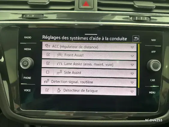 VOLKSWAGEN TIGUAN II - voiture d'occasion - Photo 30