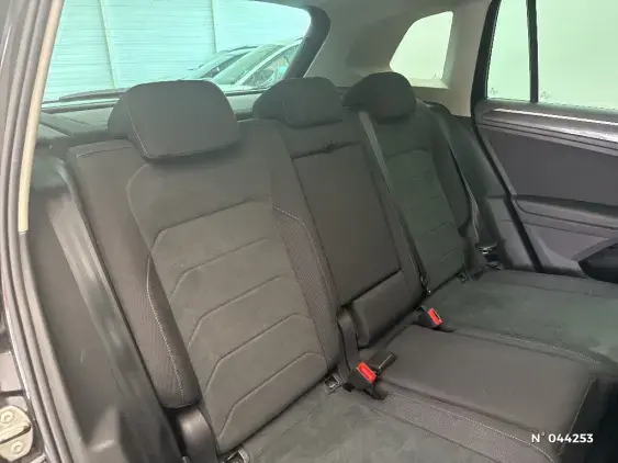 VOLKSWAGEN TIGUAN II - voiture d'occasion - Photo 11