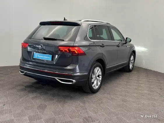 VOLKSWAGEN TIGUAN II - voiture d'occasion - Photo 4