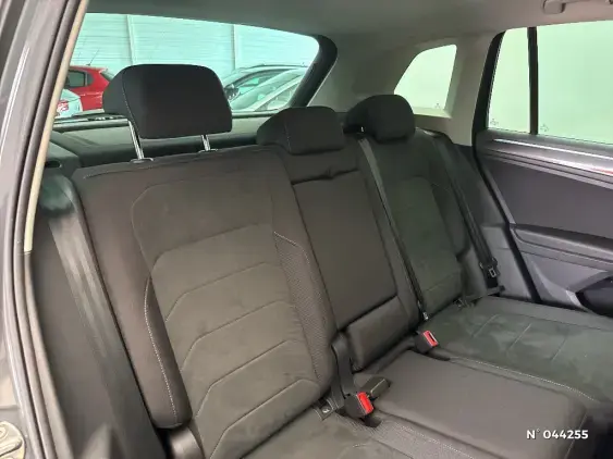 VOLKSWAGEN TIGUAN II - voiture d'occasion - Photo 11