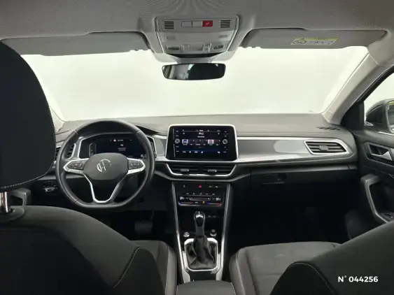 VOLKSWAGEN T-ROC - voiture d'occasion - Photo 9