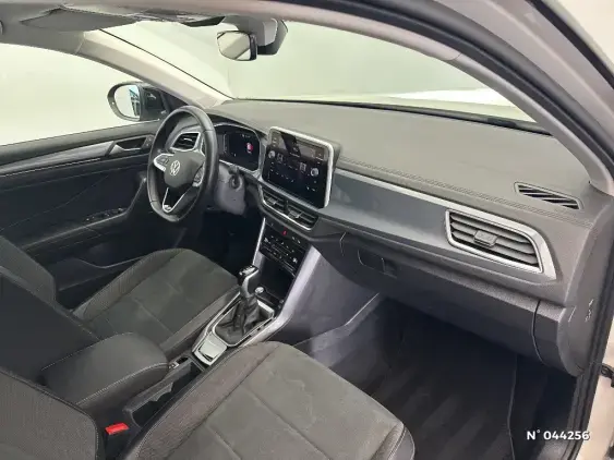 VOLKSWAGEN T-ROC - voiture d'occasion - Photo 10