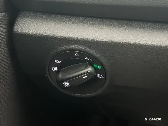 VOLKSWAGEN T-ROC - voiture d'occasion - Photo 15