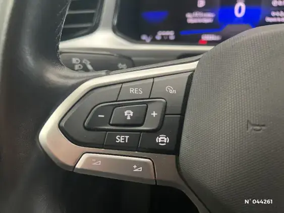 VOLKSWAGEN T-ROC - voiture d'occasion - Photo 26