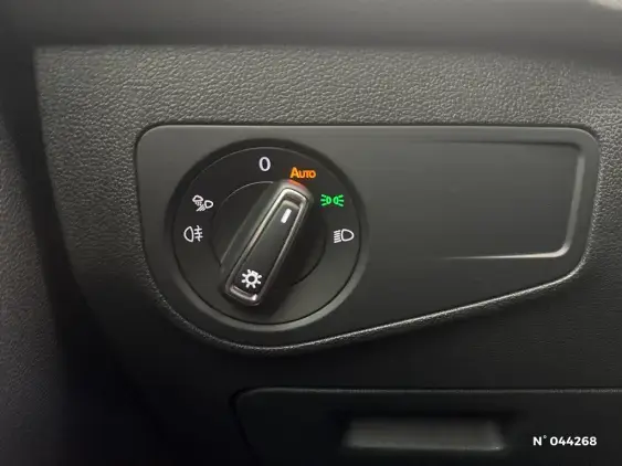 VOLKSWAGEN TIGUAN II - voiture d'occasion - Photo 15