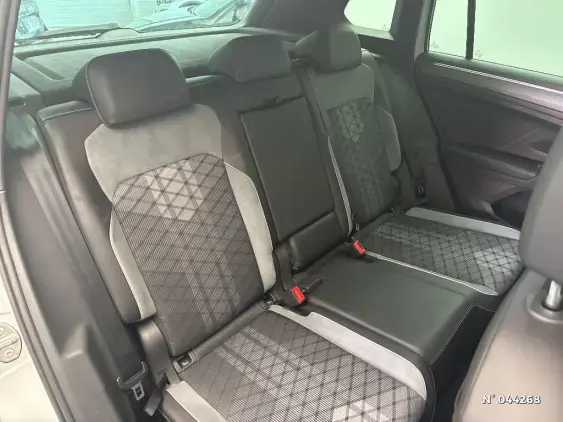 VOLKSWAGEN TIGUAN II - voiture d'occasion - Photo 11