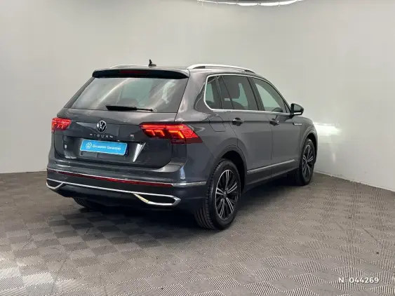 VOLKSWAGEN TIGUAN II - voiture d'occasion - Photo 4