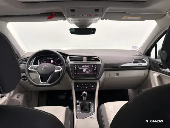 VOLKSWAGEN TIGUAN II - voiture d'occasion - Photo 9